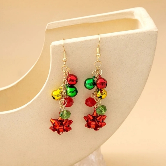 Dangle Earrings with Red Christmas Bow and Balls - Picture 5 of 8
